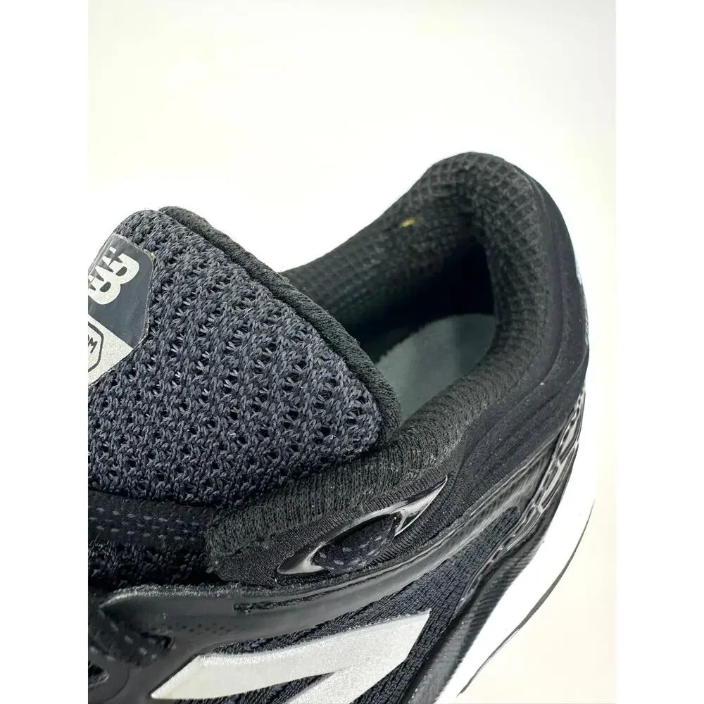 New Balance Fresh Foam 1080 Women Running Shoes/Sneakers Size 9.5 Black/White